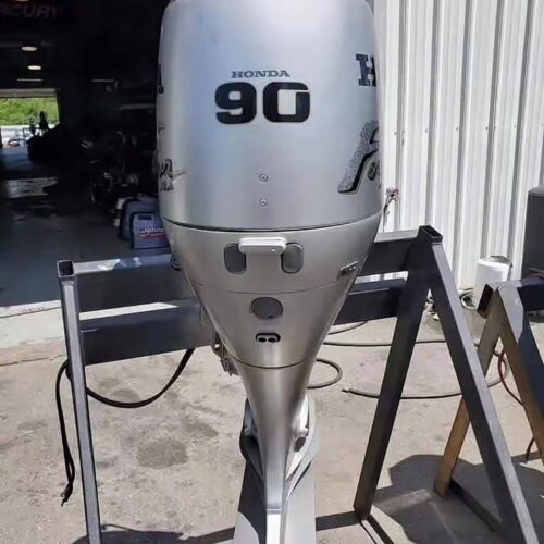 2007 Honda 90HP 4-Cylinder Carbureted 4-Stroke Outboard Motor
